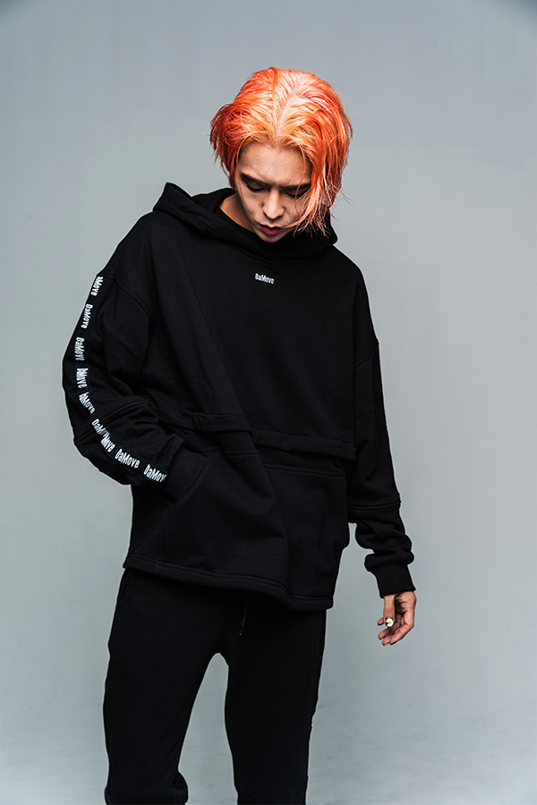 BLACK STREET HOODIE