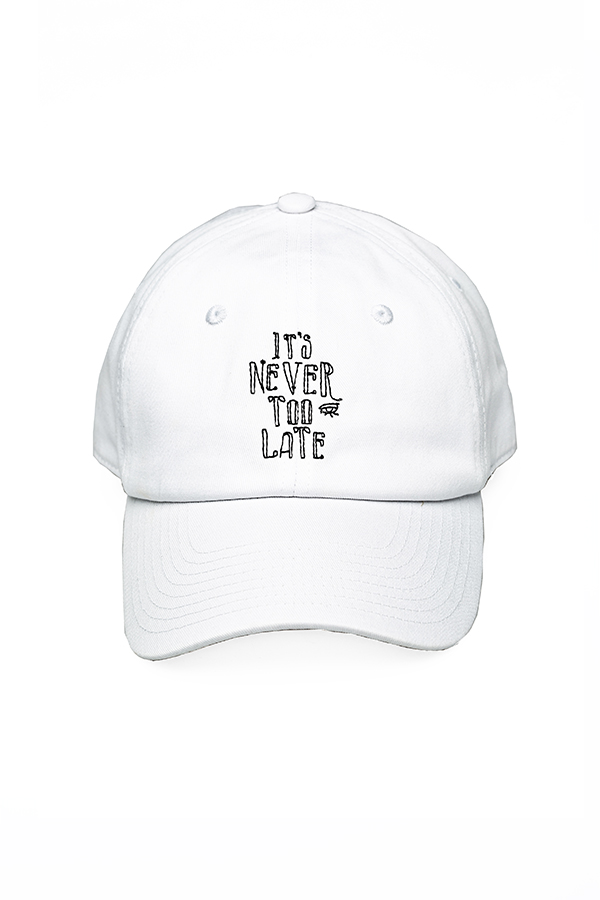 WHITE BASEBALL CAPS